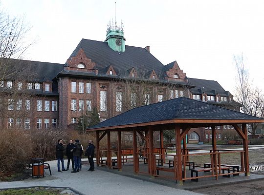 Park przy I LO po pierwszym etapie inwestycji 59950
