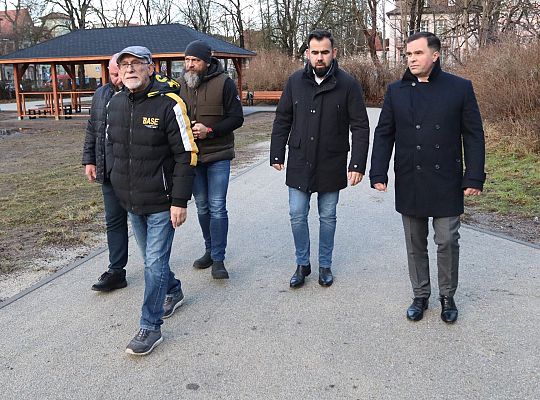 Park przy I LO po pierwszym etapie inwestycji 59958
