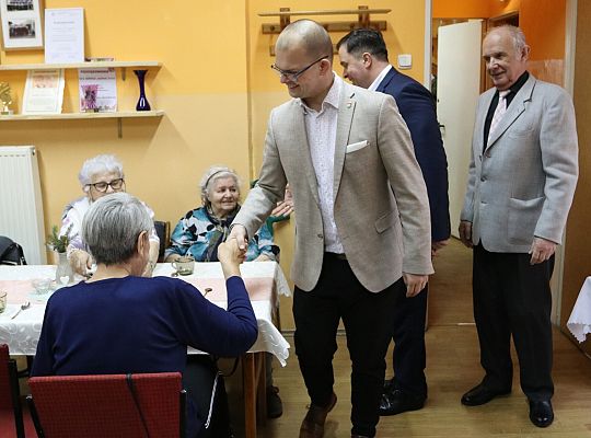 Spotkanie wigilijne Stowarzyszenia Emerytów, 60025