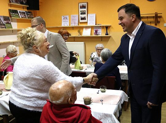 Spotkanie wigilijne Stowarzyszenia Emerytów, 60026