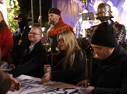 Tłumy na promocji miejskiego kalendarza na 2025 60096
