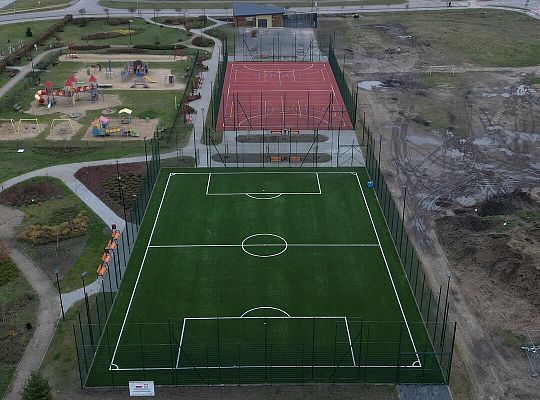 Kompleks boisk na Osiedlu Sportowa otwarty! 60224