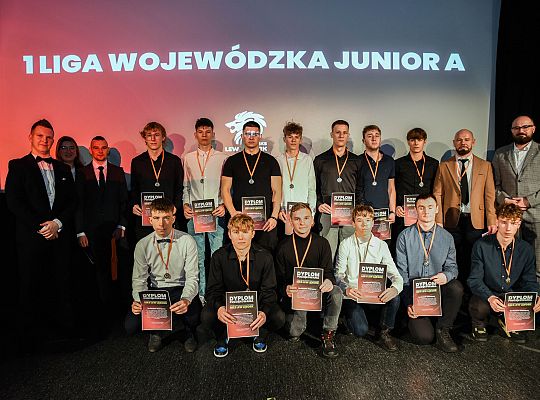 Jubileusz klubu piłkarskiego MKS Lew Lębork 60481