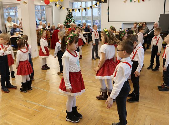 Dzień Babci i Dzień Dziadka na spotkaniu Ligi 60626