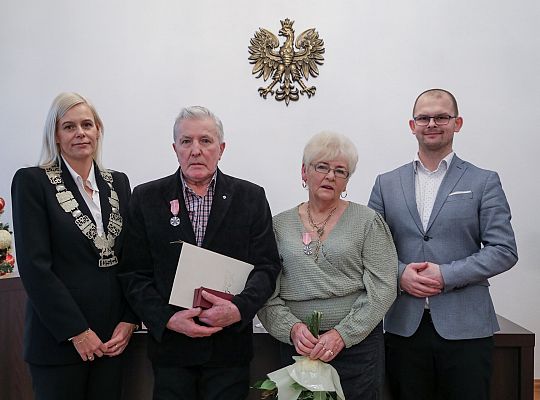Złote Gody w ratuszu. Medale za długoletnie 60662