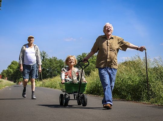 Dodatkowy seans filmowy dla seniorów we 61184