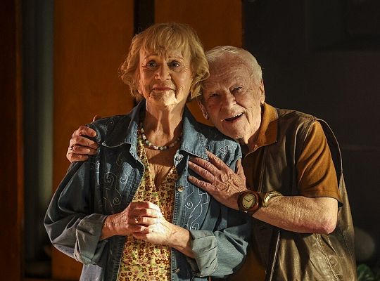 Dodatkowy seans filmowy dla seniorów we 61182
