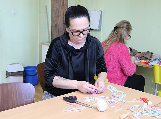 Dzieci i młodzież korzystają w ferie z ciekawych 61244