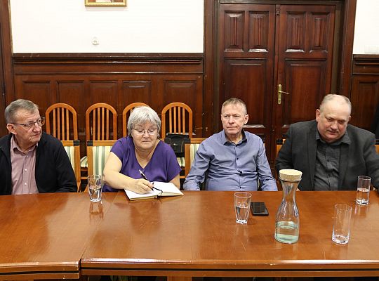 Rozmowy burmistrza i radnych obu gmin o zmianie 61584