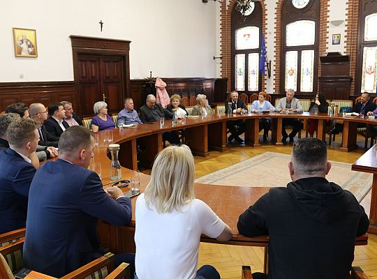Rozmowy burmistrza i radnych obu gmin o zmianie 61595