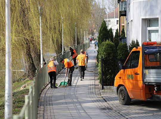 Wiosenne sprzątanie Lęborka rozpoczęte! 62015