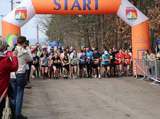Biegacze wrócili do rywalizacji w Grand Prix 62164
