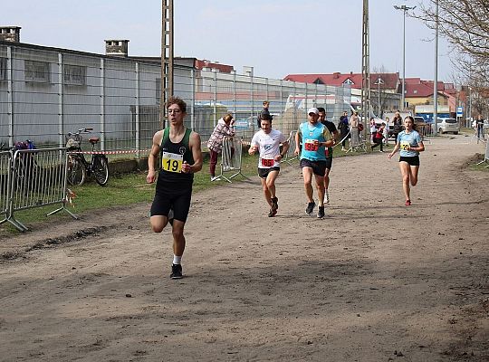 Biegacze wrócili do rywalizacji w Grand Prix 62169