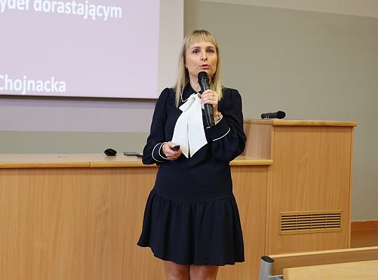 Dzieci i młodzież potrzebują poczucia 62354