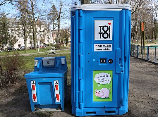 Nowe toalety przy placach zabaw – wygoda i higiena 62368
