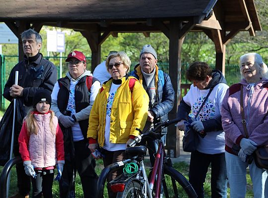 Mieszkańcy ruszyli nad Łebę – wspólne sprzątanie w 62550