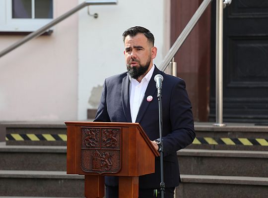 Uroczyste świętowanie Dnia Flagi RP 62731