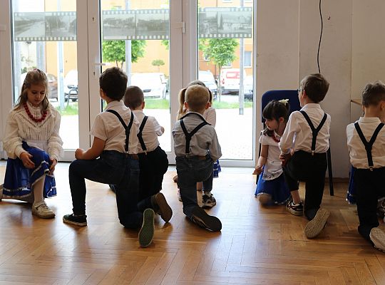 Radośnie i z sercem – Dzień Matki na spotkaniu 63464