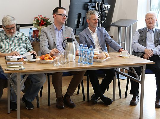 Radośnie i z sercem – Dzień Matki na spotkaniu 63467