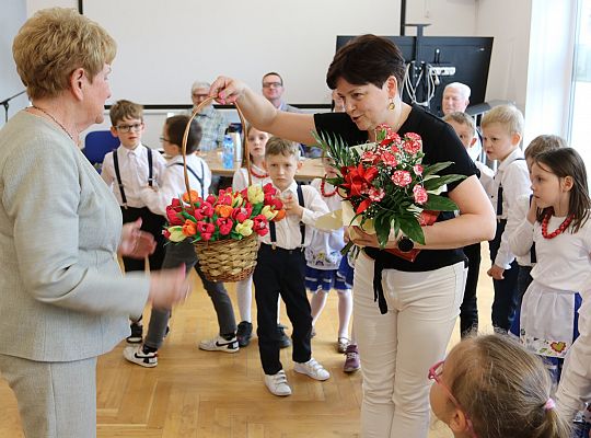 Radośnie i z sercem – Dzień Matki na spotkaniu 63476