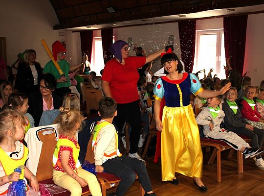 Magiczny Dzień Dziecka w Przedszkolu Nr 2. Rodzice 63702