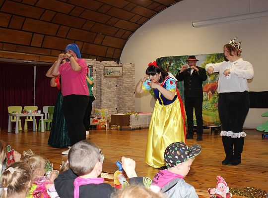 Magiczny Dzień Dziecka w Przedszkolu Nr 2. Rodzice 63745