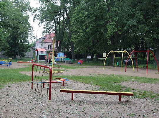 Place do zabawy bezpieczniejsze i piękniejsze – 63843