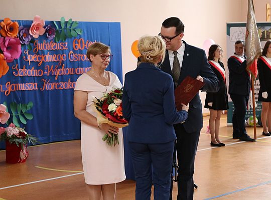 60 lat serca i pasji – jubileusz Specjalnego 63992