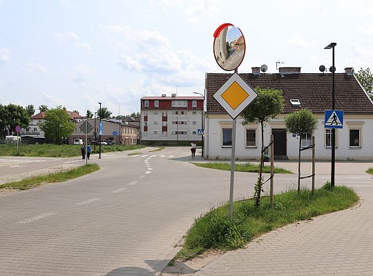 Nowe lustra drogowe w Lęborku – więcej 64006
