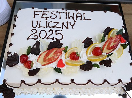 Barwna parada rozkręciła piąty Festiwal Uliczny w 64314