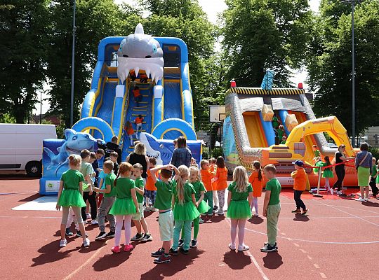 Barwna parada rozkręciła piąty Festiwal Uliczny w 64323