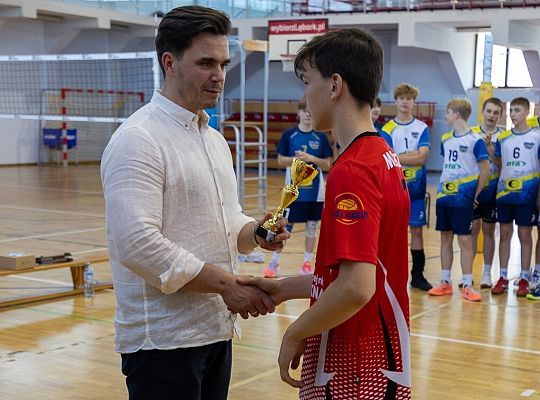 Siatkarski ogień podczas Ogólnopolskiego Turnieju 64500