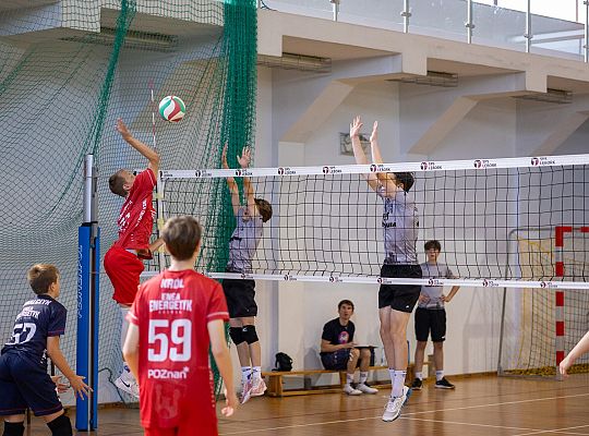 Siatkarski ogień podczas Ogólnopolskiego Turnieju 64512