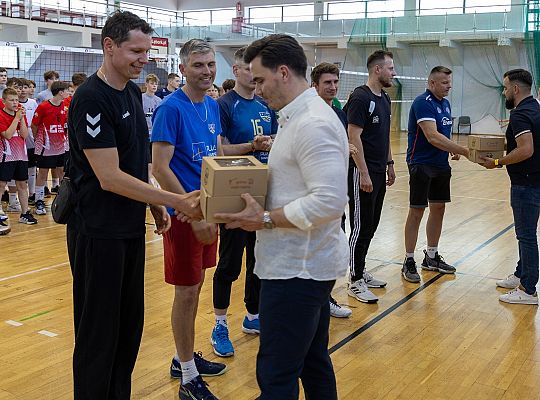 Siatkarski ogień podczas Ogólnopolskiego Turnieju 64520