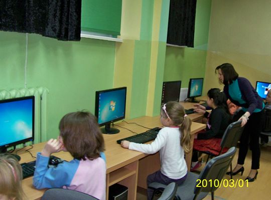 Uczniowie klas I-III mają sale komputerowe 2018
