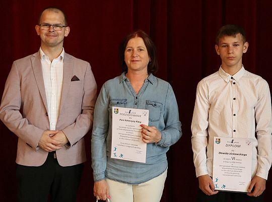 Najlepsi sportowcy wśród uczniów nagrodzeni na XXV 64673