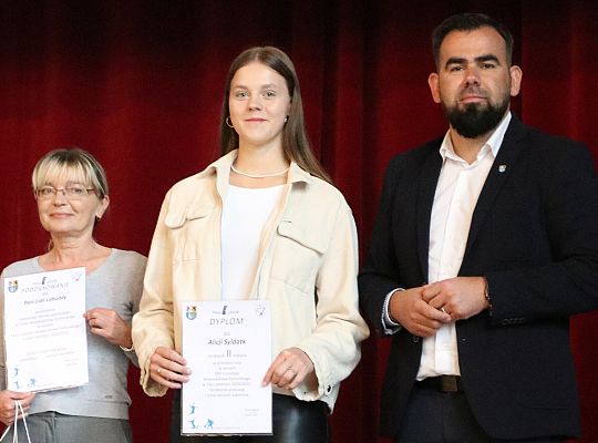 Najlepsi sportowcy wśród uczniów nagrodzeni na XXV 64681