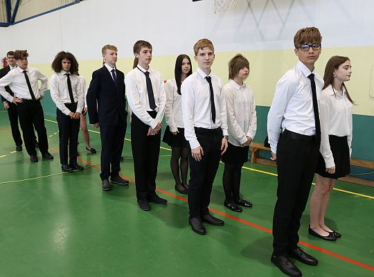 Uroczyste pożegnanie absolwentów Szkoły 64760