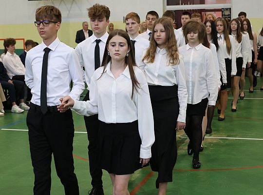 Uroczyste pożegnanie absolwentów Szkoły 64771