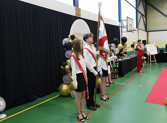 Uroczyste pożegnanie absolwentów Szkoły 64779