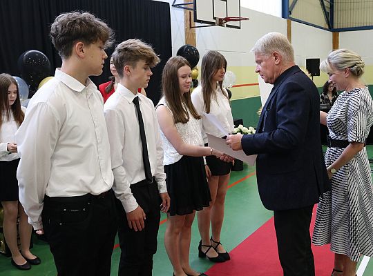 Uroczyste pożegnanie absolwentów Szkoły 64787