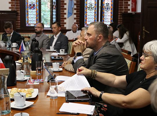 Burmistrz Lęborka z wotum zaufania i absolutorium 64808