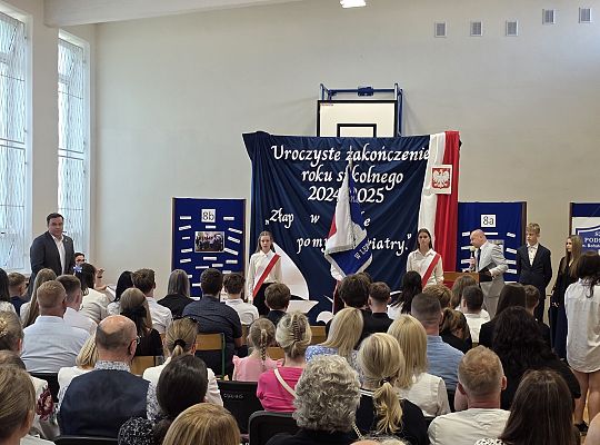 Uroczyste zakończenie roku szkolnego klas VIII w 64917