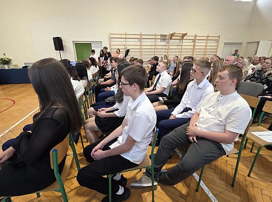 Uroczyste zakończenie roku szkolnego klas VIII w 64919