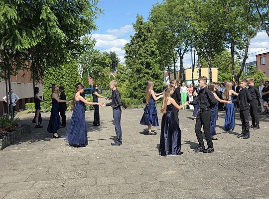 Uroczyste zakończenie roku szkolnego klas VIII w 64906