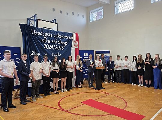 Uroczyste zakończenie roku szkolnego klas VIII w 64969