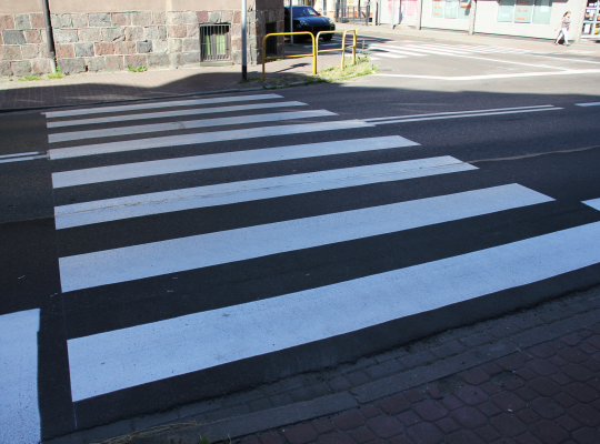 Malowanie znaków poziomych – wcześniej i 65033