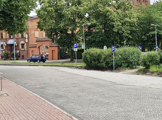 Plac Kopernika odzyskał historyczny wygląd 65064