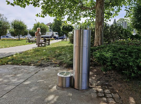 Pierwsze miejskie poidełko z wodą pitną już działa 65189