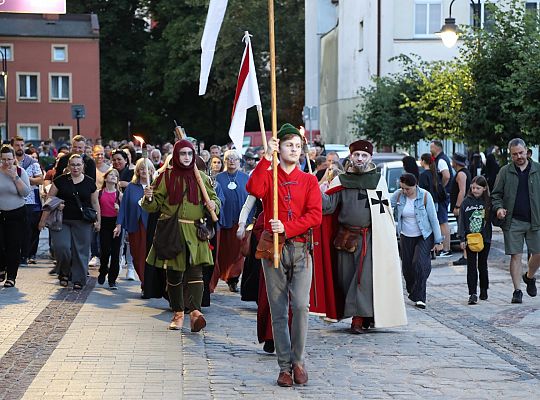 Klucz do miasta w rękach św. Jakuba! Duże 65285